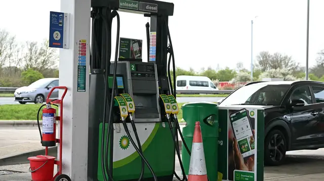 Sepuluh Negara dengan Harga BBM Diesel Tertinggi di Dunia
