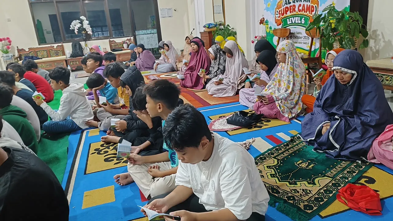 Kegiatan Al-Qur’an Super Camp di SDTQ Al Abidin Surakarta Memperkuat Karakter Islami Siswa