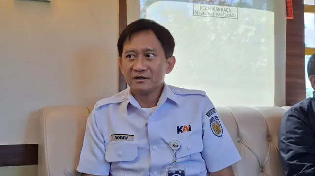 ---
Mantan Direktur Pelita Air Bergabung dengan KAI untuk Tingkatkan Keamanan Penerbangan

---