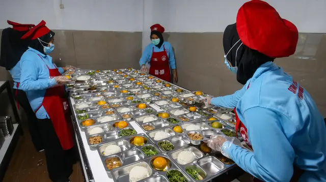 ---
Peraturan Baru BGN: Ompreng MBG Harus Tentukan Batas Waktu Makan

---