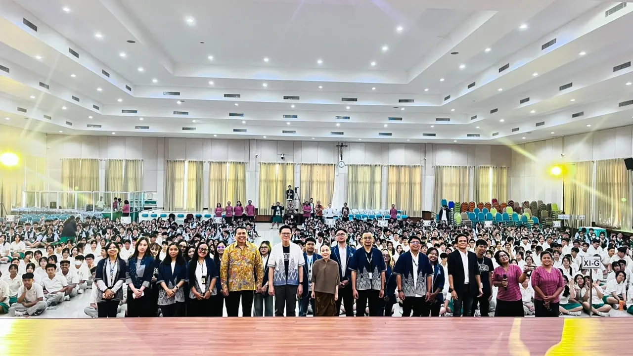 UPITRA Gelar Pelatihan Inovasi untuk 700 Siswa SMA Regina Pacis