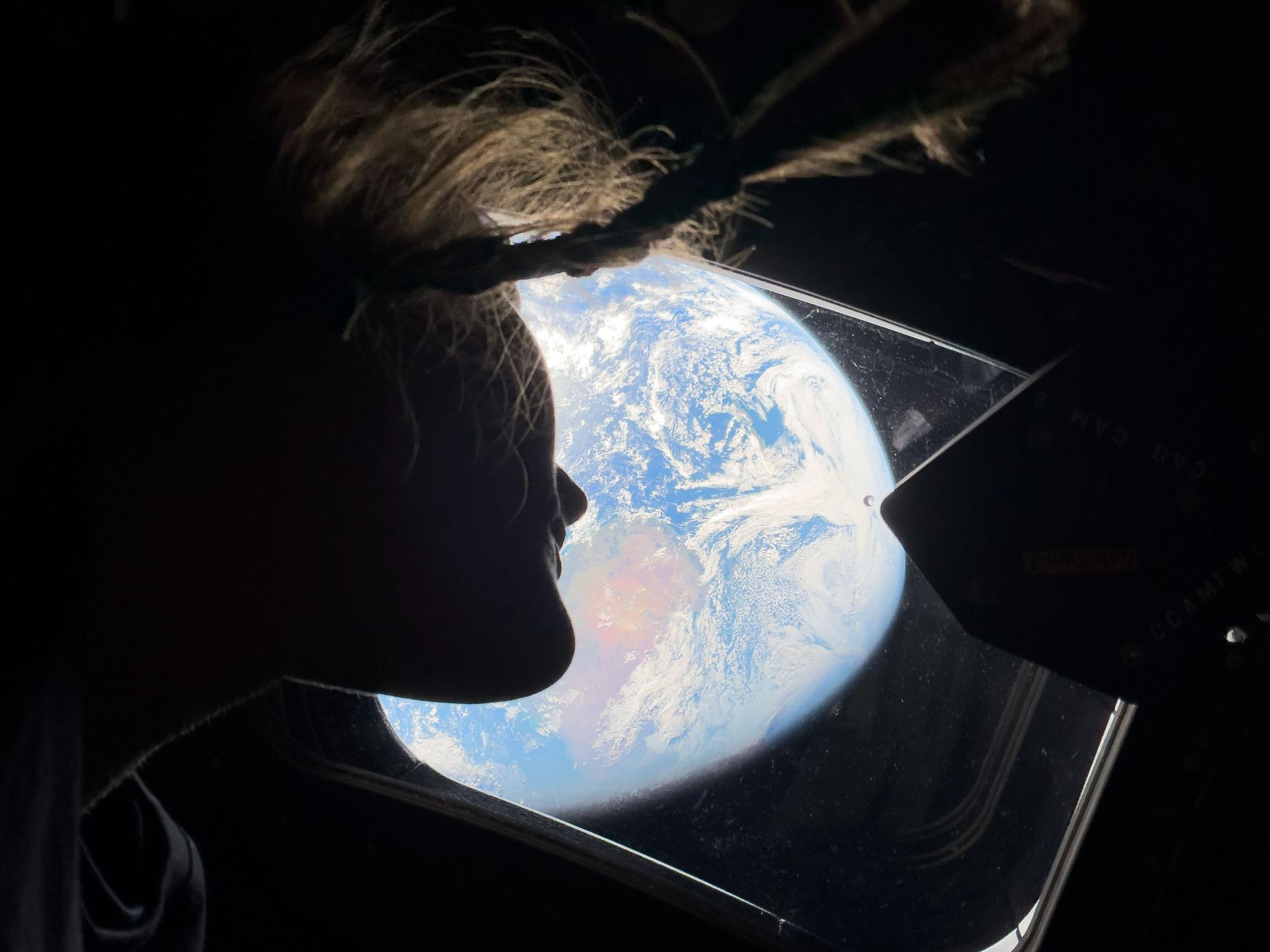China Luncurkan Paket Wisata Astronot dengan Harga Fantastis