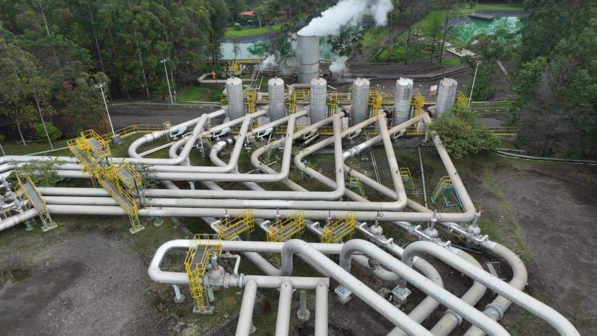Barito Renewables Energy (BREN)