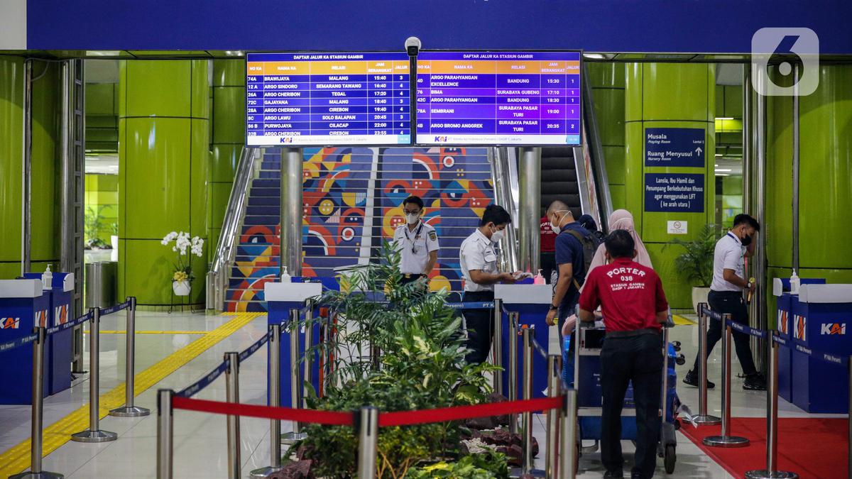 ---
Transformasi Stasiun Gambir untuk Layanan KRL yang Lebih Baik

---
