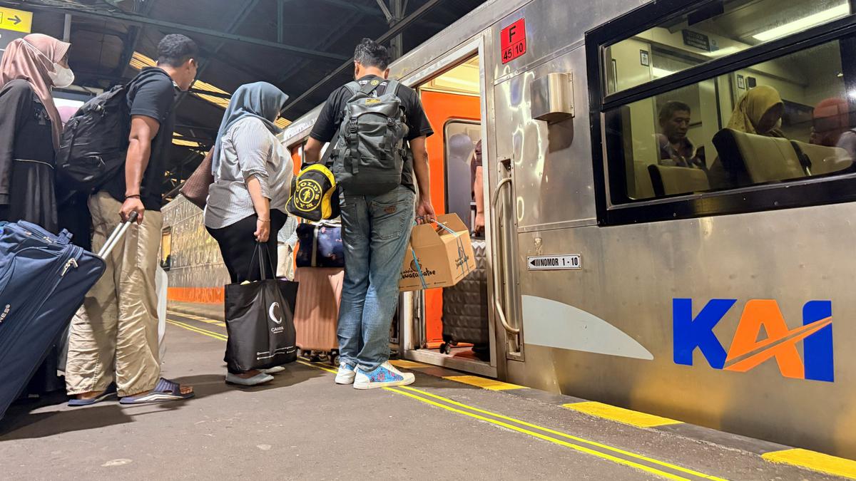 Diskon 30% untuk Tiket Kereta Api Dimulai Besok, Tersedia 755 Ribu Kursi