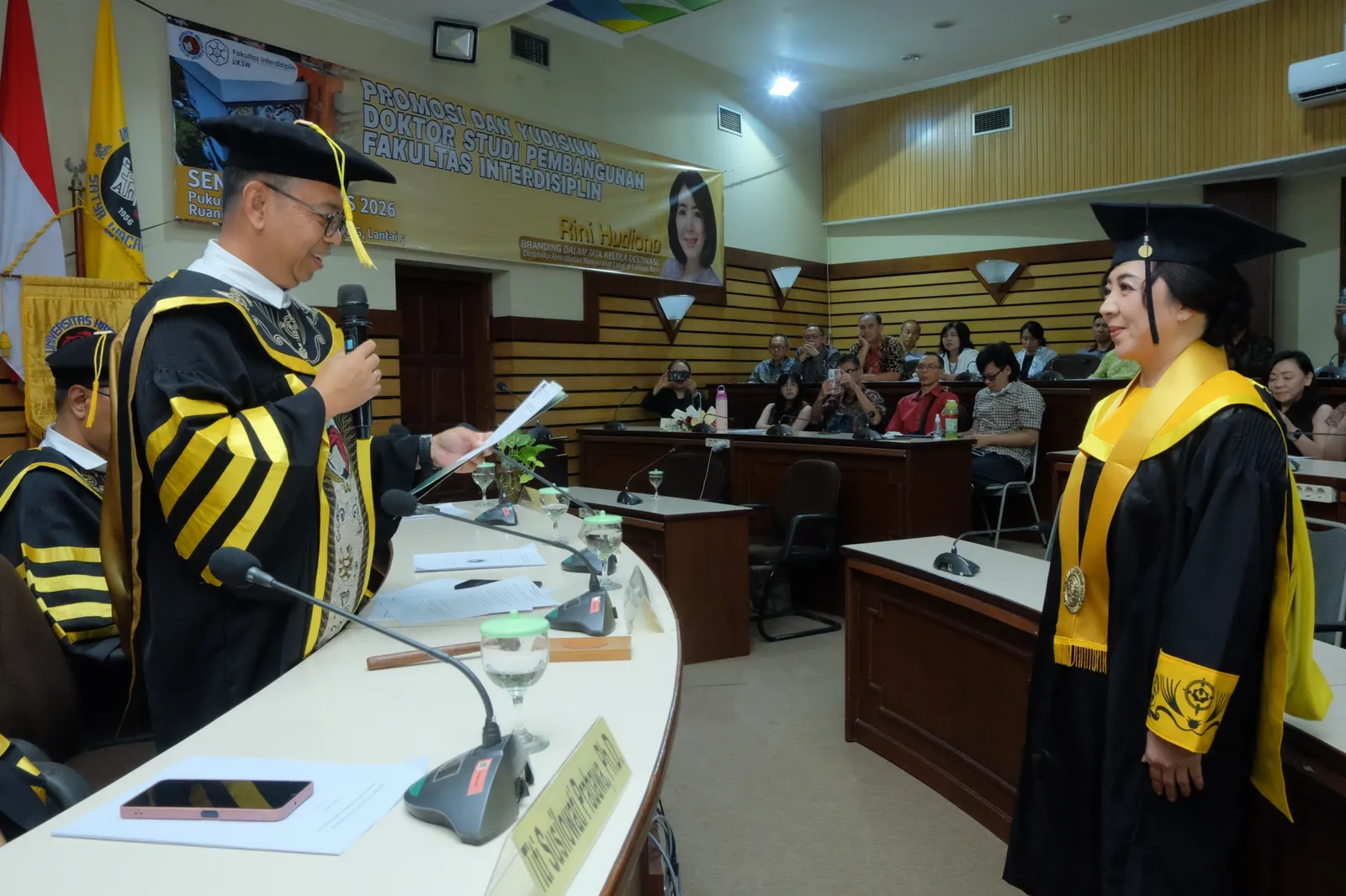 Analisis Keterlibatan Komunitas dalam Branding Labuan Bajo oleh Doktor UKSW