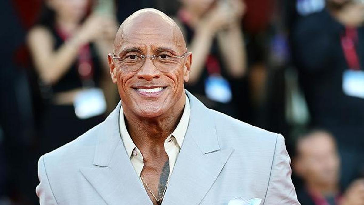 ---
Dwayne Johnson Mengalami Benjolan di Testis akibat Epididimitis, Apa Itu?

---