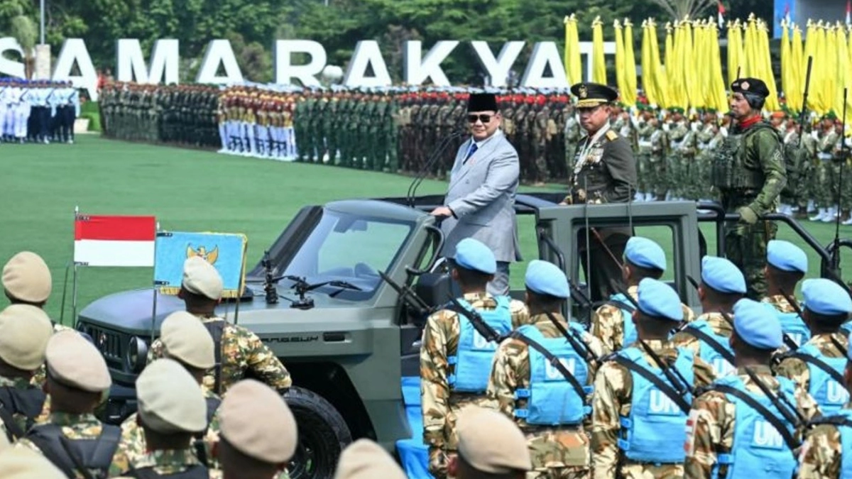 Kepuasan Publik Terhadap Prabowo Menurun, Ekonomi Indonesia Dalam Sorotan