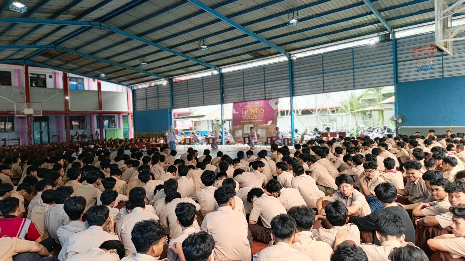 SMA ABBS Solo Kembangkan Pemahaman Demokrasi Melalui Pemilihan OSIS