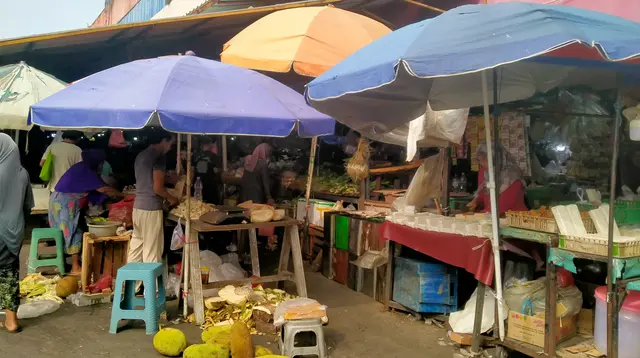 ---
Fluktuasi Harga Pangan pada 24 Juli 2026: Cabai Rawit Merah Mencapai Rp 60 Ribu per Kg

---