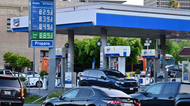 Harga Solar di Amerika Serikat Mencapai Rekor Tertinggi, Berikut Penyebabnya