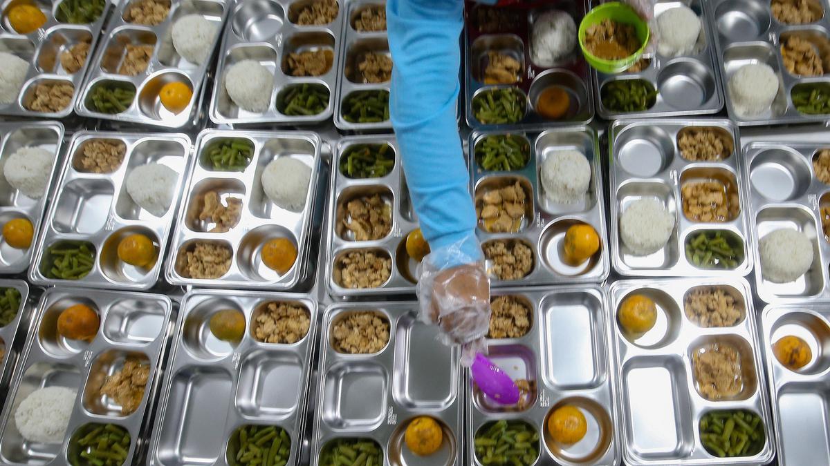 Harga Telur di Magetan Turun Drastis, BGN Instruksikan SPPG Jatim Maksimalkan Penggunaan Telur