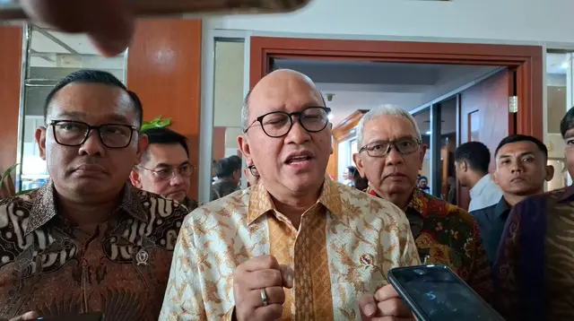 ---
Hong Kong Ambil Alih Posisi Singapura sebagai Investor Terbesar di Indonesia

---