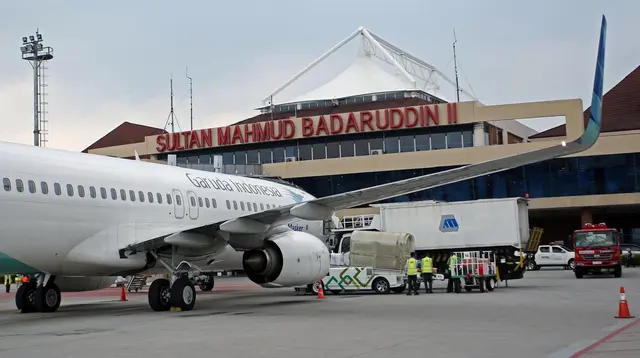 Pandangan Terbatas, Delapan Penerbangan di Palembang Dihentikan Sementara