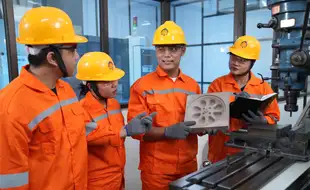 ---
Program Internasional Teknik Industri di UAJY: Peluang dan Keunggulan

---