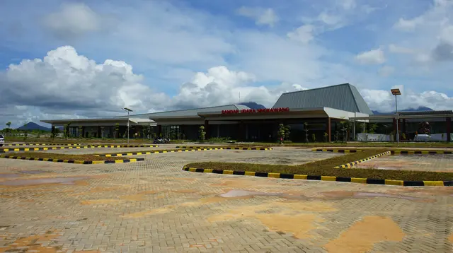 ---
Penerbangan di Bandara Singkawang Kembali Normal Setelah Kabut Asap Menghilang

---