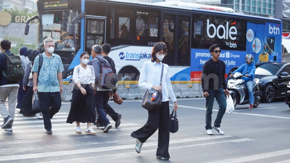 Penurunan Kelas Menengah di Indonesia Pasca Pandemi dan Tantangan Kesempatan Kerja