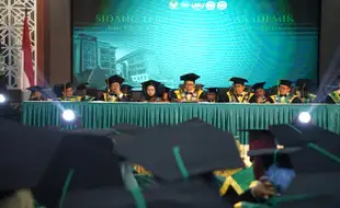 Pesan Penting Ketua Senat UIN Saizu untuk Lulusan: Jaga Integritas dan Berkontribusi Global