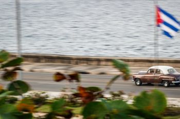 Kuba Meminta Vatikan Menjadi Penengah dalam Krisis dengan Amerika Serikat