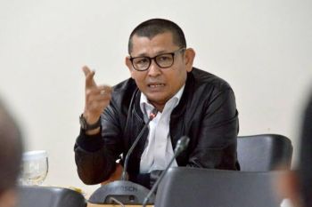 Kumpulan berita politik, ditemukan 121.301 berita.