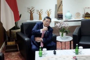 Ketua Komisi I DPR RI Menilai Kapal AS Melintasi Selat Malaka Tidak Menjadi Ancaman