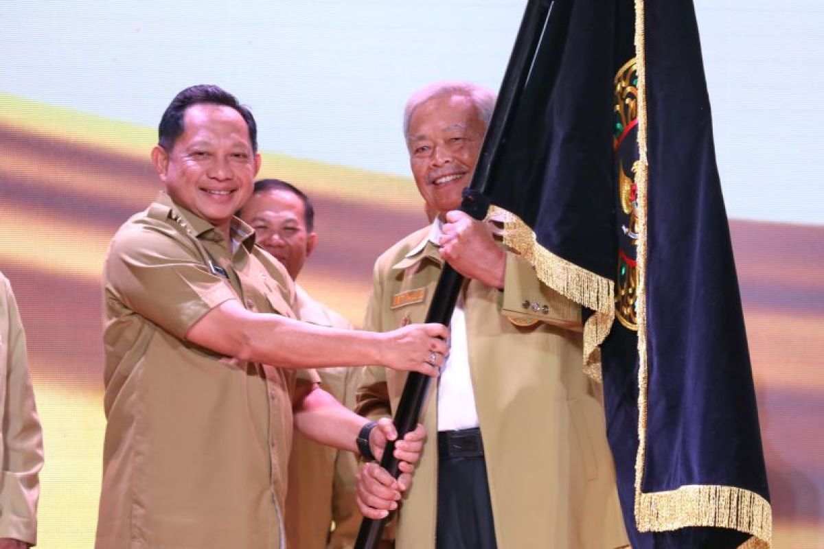 Mendagri Tito Karnavian Minta Perpukadesi Jaga Netralitas dalam Politik