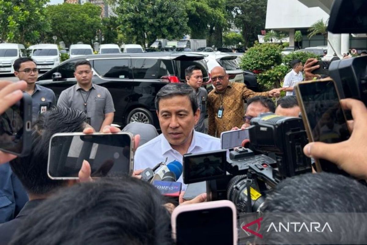 Laporan Akhir Komisi Percepatan Reformasi Polri Disampaikan ke Presiden Prabowo