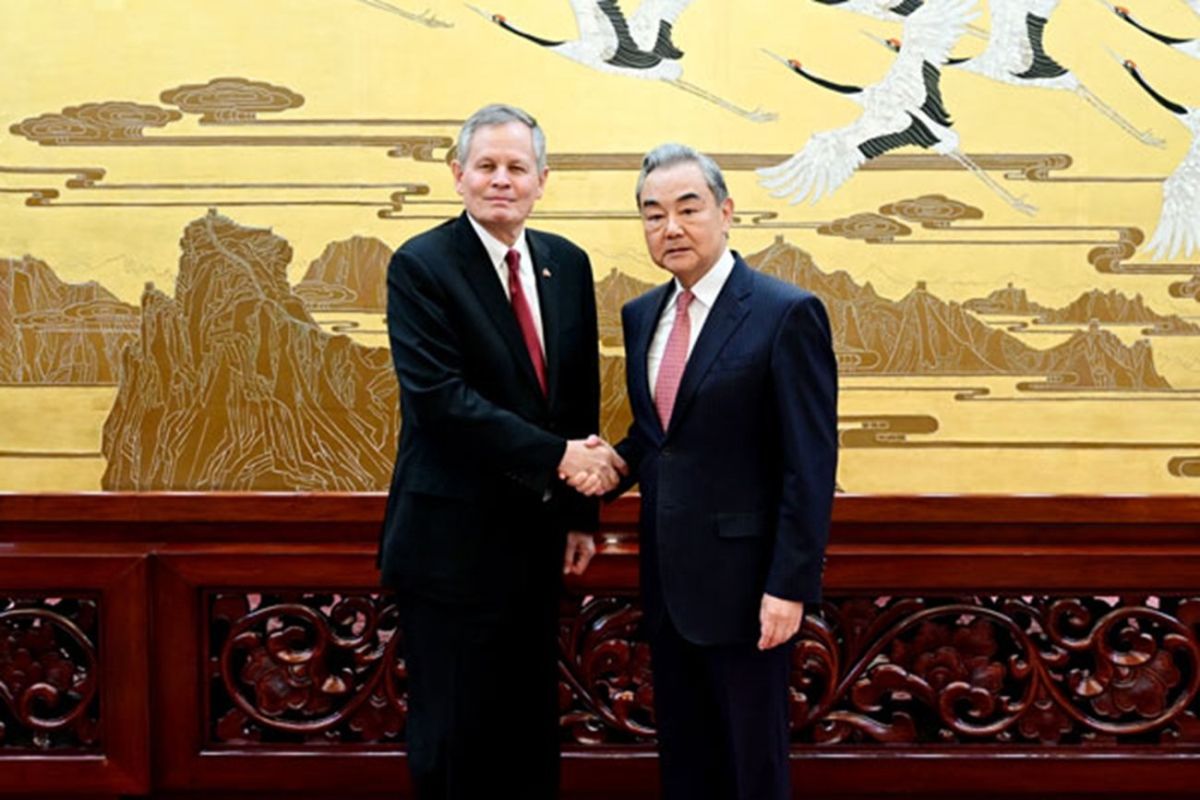 Delegasi Senator AS Kunjungi China Jelang Pertemuan Trump dan Xi Jinping