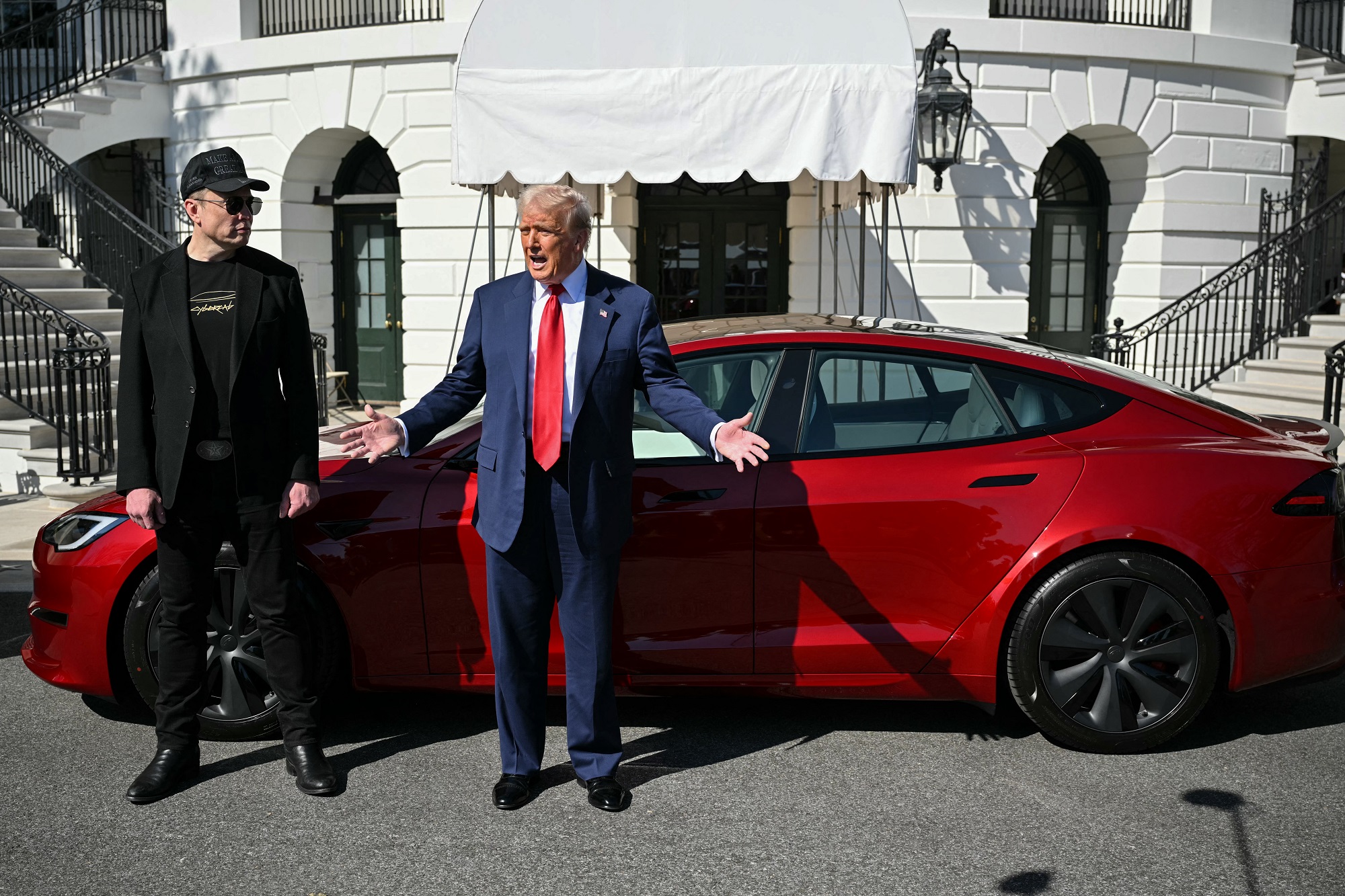 Dari Perseteruan ke Kerja Sama: Hubungan Elon Musk dan Donald Trump Menjelang Pemilu