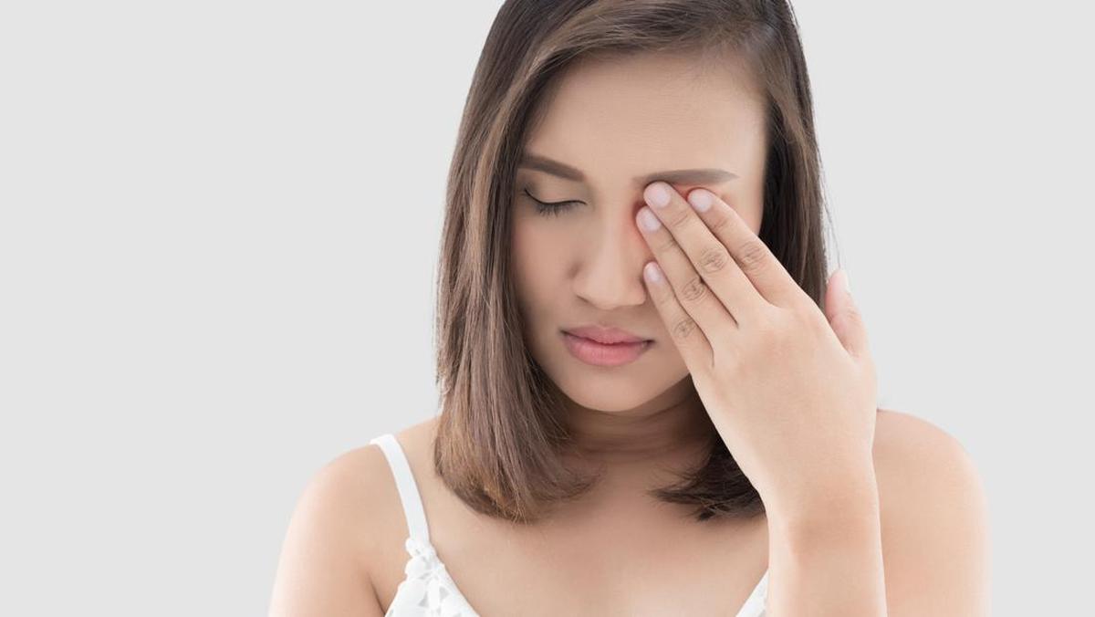 Ilustrasi mata kedutan. (Foto: Getty Images/iStockphoto/Tharakorn)