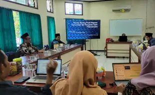 Matangkan Akreditasi Unggul, Pascasarjana UIN Saizu Gelar Reviu Borang MKPI