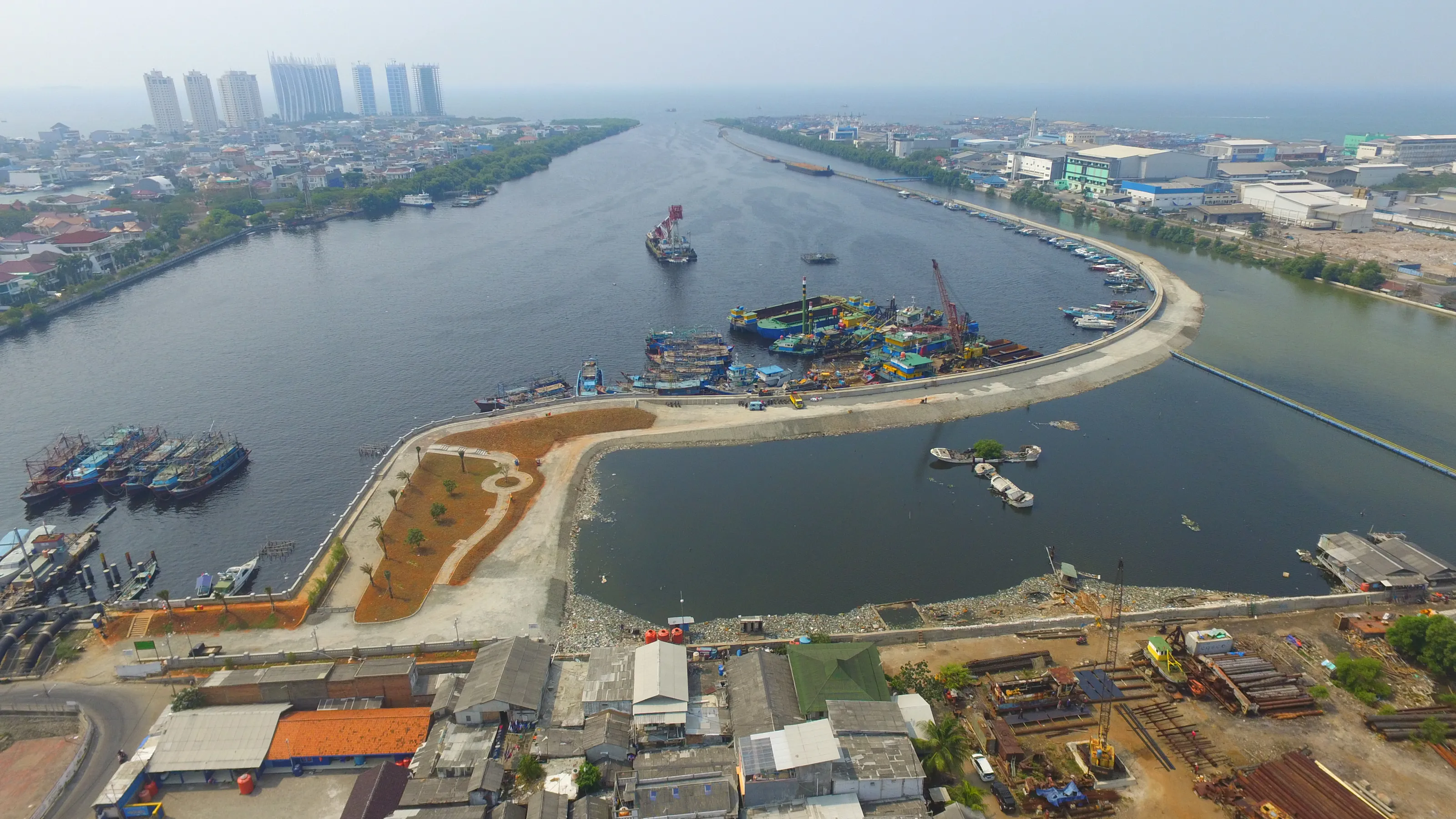 Mendiktisaintek Dorong Perguruan Tinggi untuk Mendukung Pembangunan Giant Sea Wall