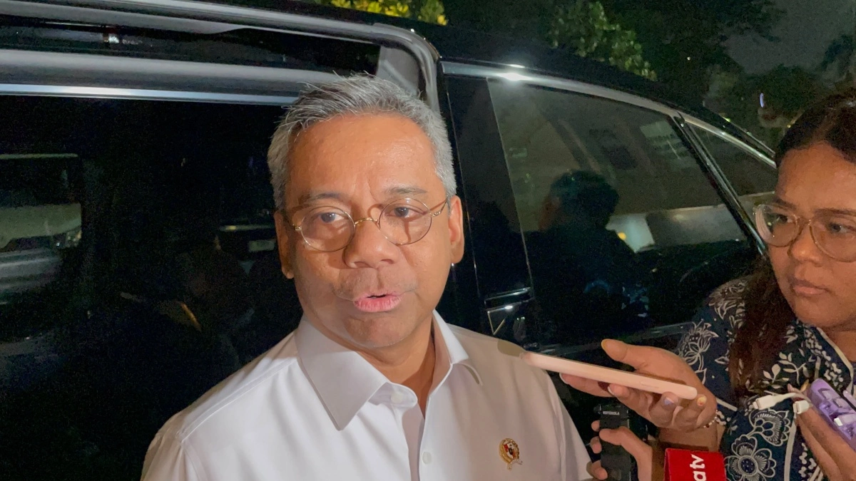 Menteri Keuangan Menegaskan Gaji PNS Akan Tetap Dibayarkan Melalui Bank