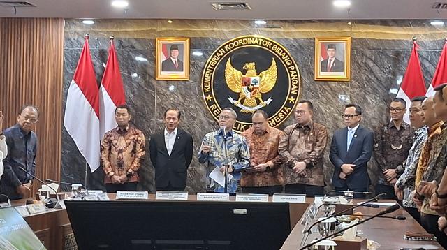 ---
Pemda dan Badan Usaha Diberi Tenggat 7 Pekan untuk Memulai Proyek PSEL

---