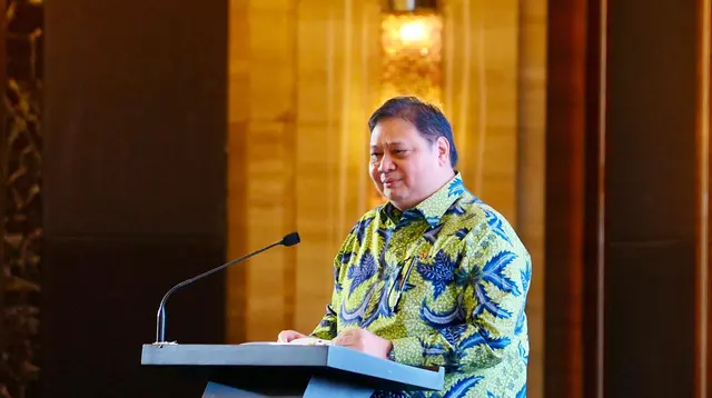 ---
Pemerintah Luncurkan Program Kredit Tanpa Agunan dengan Bunga 8% untuk Perempuan Prasejahtera
---