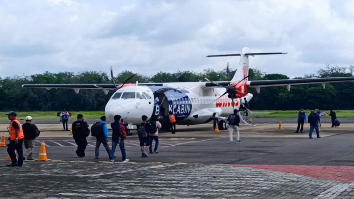 Penerbangan di Bandara Haji Asan Sampit Kembali Normal Setelah Terhenti Akibat Asap