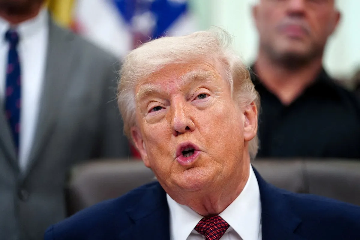 ---
Peringatan Keras Donald Trump kepada Iran Terkait Program Nuklirnya

---