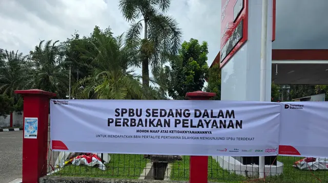 ---
Pertamina Patra Niaga Ambil Tindakan Terhadap 31 SPBU di Sumatra Barat, 6 SPBU Dikelola Secara Baru

---