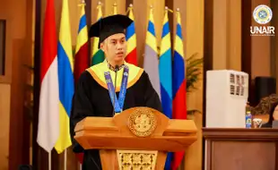 Momen Mengharukan dan Semangat Pengabdian dalam Wisuda ke-261 Universitas Airlangga