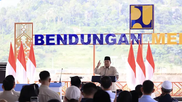 Prabowo Tegaskan Pentingnya Melindungi BUMN Pertahanan dari Penjualan ke Asing
