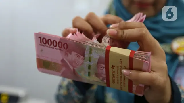 ---
Fluktuasi Nilai Tukar Rupiah Diperkirakan Terus Berlanjut pada 3 Juli 2026

---