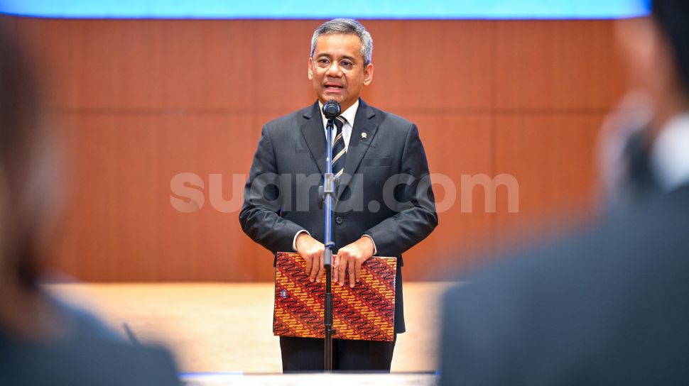 Penerimaan Bea Cukai Capai Rp240,28 Triliun, Menteri Keuangan Serukan Pengawasan Ketat