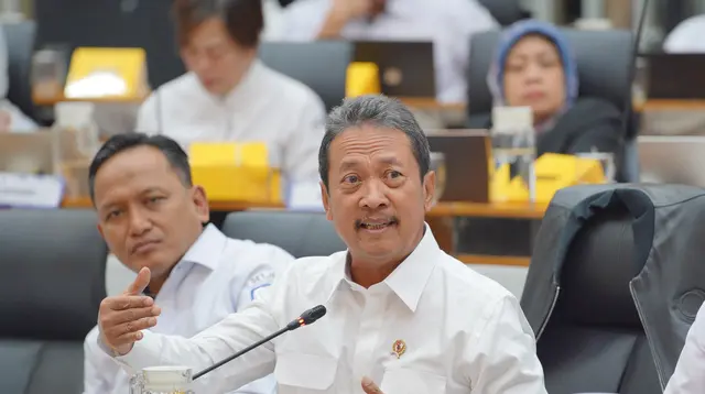Persyaratan bagi Nelayan untuk Mendapatkan Harga Khusus Solar Nonsubsidi Rp 15.000 per Liter