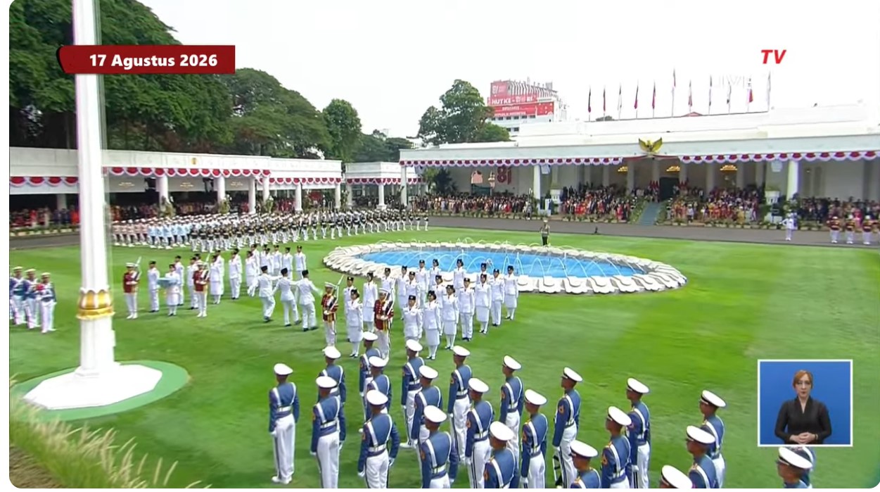 Kemeriahan di Istana Merdeka Usai Paskibraka Kibarkan Bendera Merah Putih