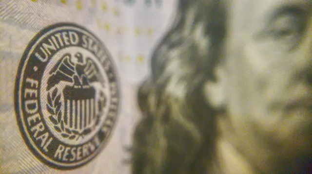 Penurunan Suku Bunga The Fed Diprediksi Akan Mendorong Harga Emas Melonjak