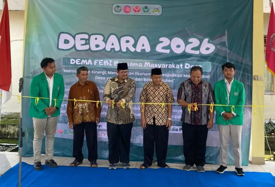 DEMA FEBI UIN Saizu Laksanakan Program DEBARA di Desa Purbayasa